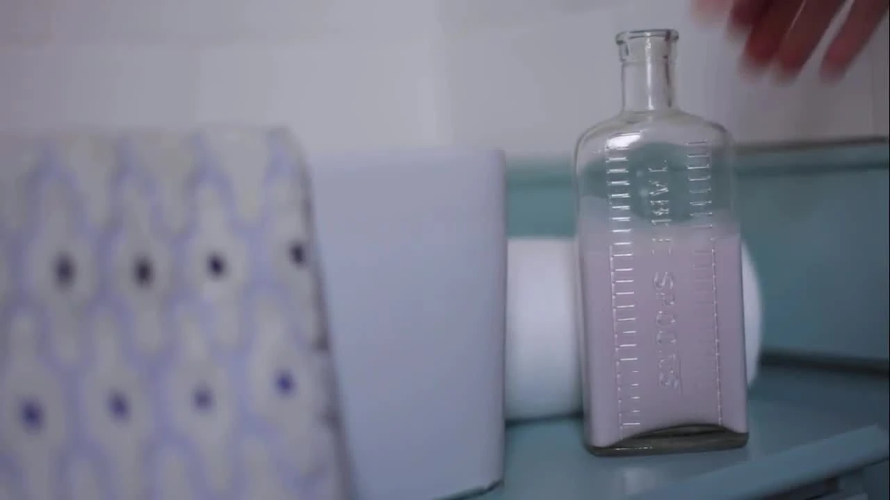 Farrow & Ball Estate Calamine No.230 Matt Emulsion Paint, 2.5L 4 Farrow & Ball Estate Calamine No.230 Matt Emulsion Paint, 2.5L - Image 2