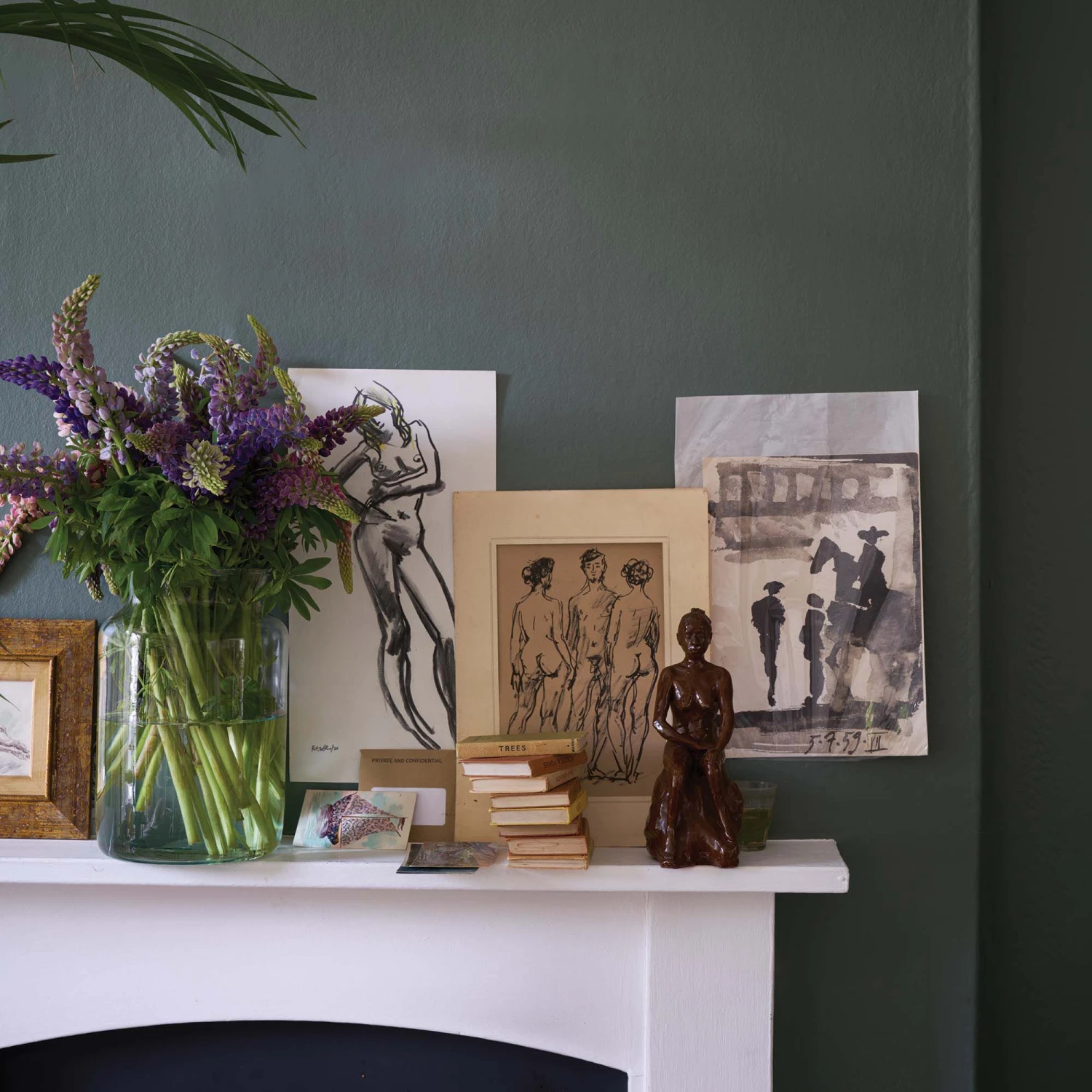 Farrow & Ball Estate Green Smoke No.47 Eggshell Paint, 750ml 6 Farrow & Ball Estate Green Smoke No.47 Eggshell Paint, 750ml - Image 4