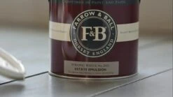 Farrow & Ball Estate Strong White No.2001 Matt Emulsion Paint, 2.5L 7 Farrow & Ball Estate Strong White No.2001 Matt Emulsion Paint, 2.5L -Farrow & Ball farrow ball estate strong white no 2001 matt emulsion paint 2 5l5029496280128 lcl en