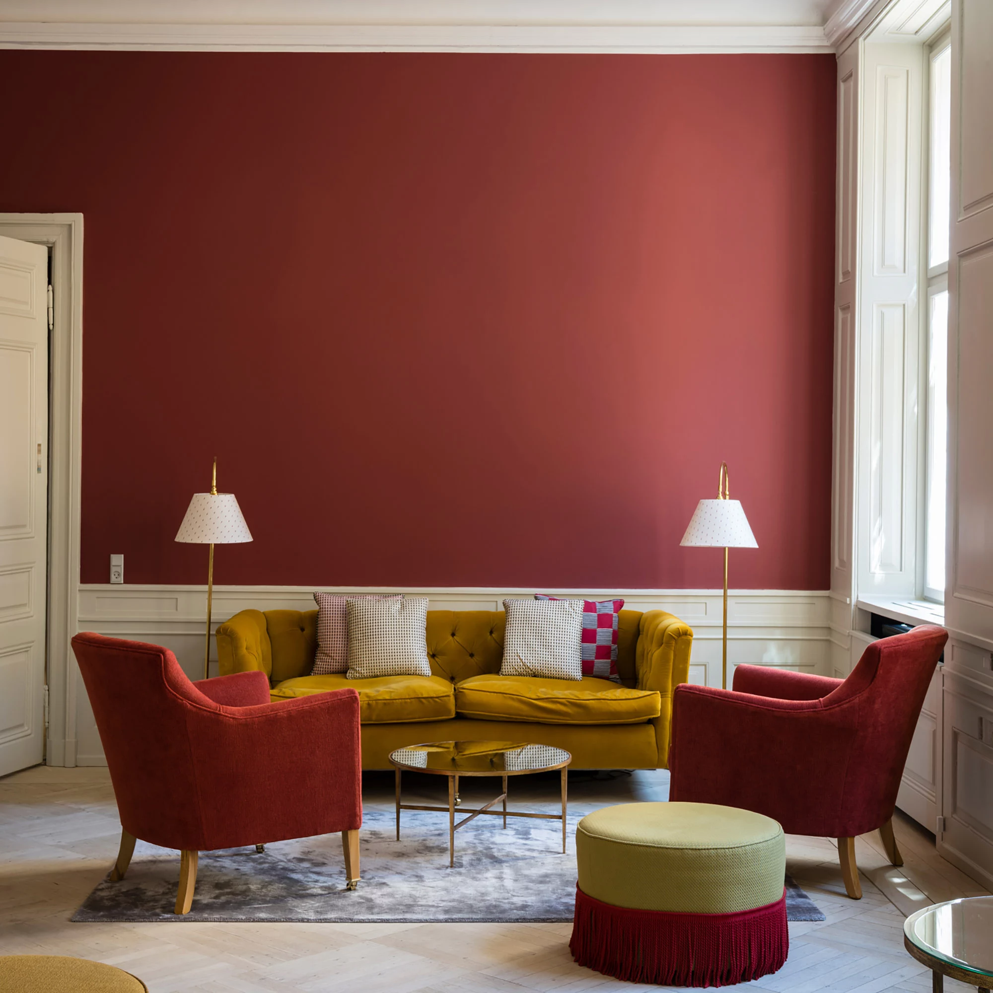 Farrow & Ball Modern Eating Room Red No.43 Matt Emulsion Paint, 2.5L 6 Farrow & Ball Modern Eating Room Red No.43 Matt Emulsion Paint, 2.5L - Image 4