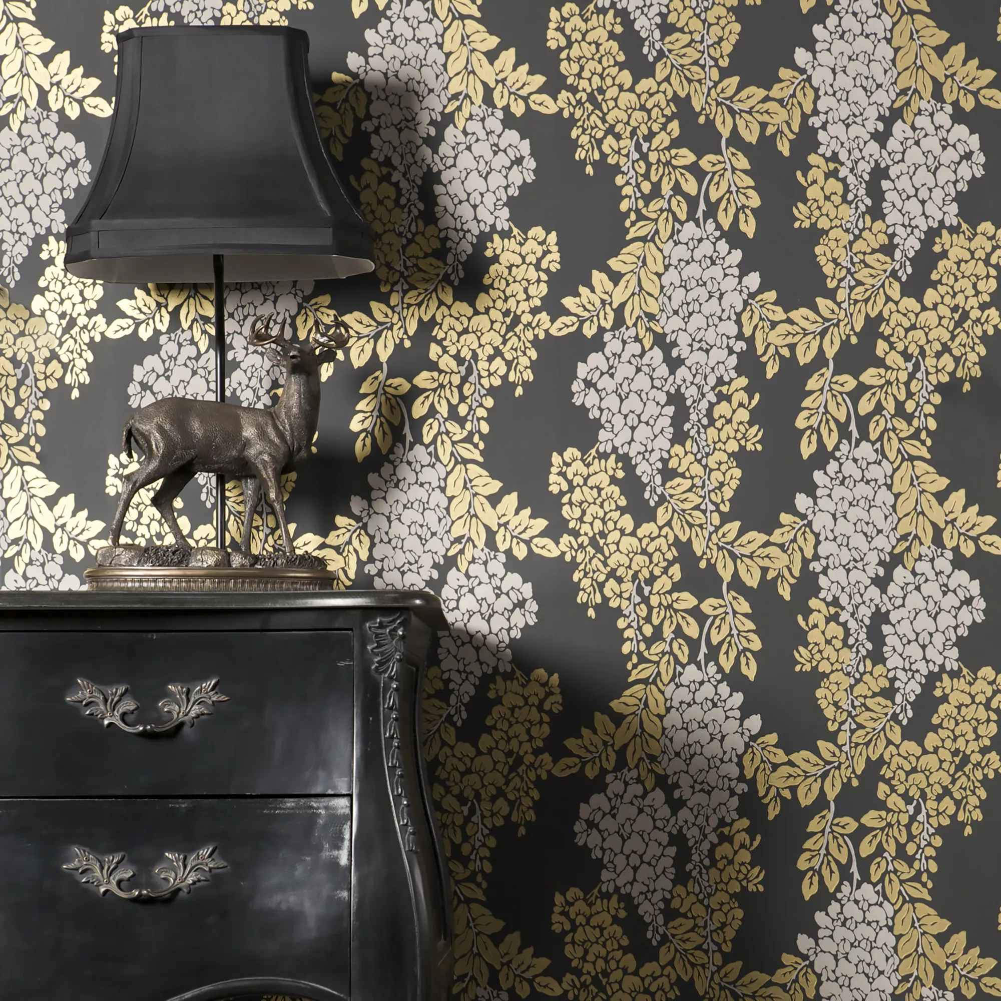 Farrow & Ball Modern Pitch Black No.256 Eggshell Paint, 750ml 6 Farrow & Ball Modern Pitch Black No.256 Eggshell Paint, 750ml - Image 4